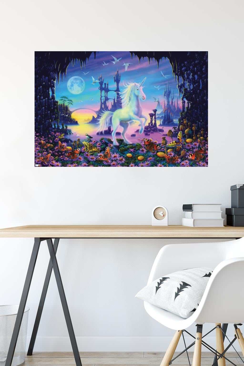 Amazon.com: Trends International Danny Flynn - Unicorn Cavern Wall